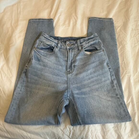 American Eagle Curvy Mom Jeans 00 Light Wash High Rise Denim - Picture 6 of 16